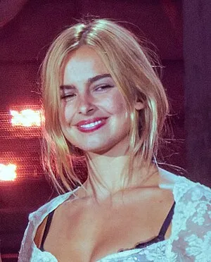 Addison Rae Easterling tarot archetype