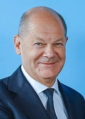 Olaf Scholz tarot archetype